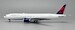 B777-200LR Delta N709DN 