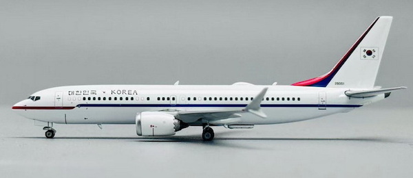 Boeing 737 MAX 8 South Korean Government 26001  04684