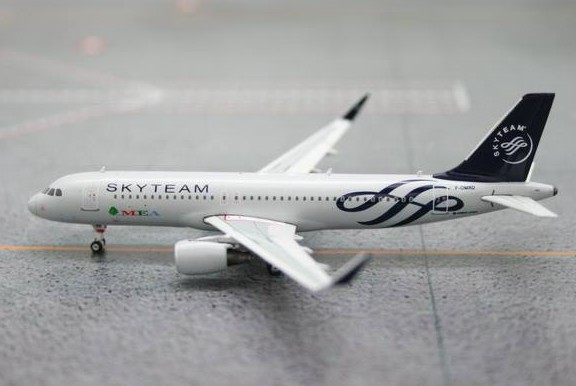 Airbus A320 MEA "Skyteam" F-OMRD  10864
