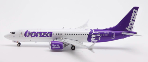 Boeing 737 MAX 8 Bonza VH-UKH 11824