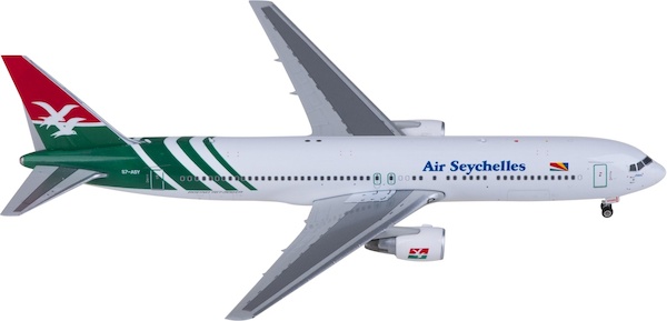 Boeing 767-300ER Air Seychelles S7-ASY 11882
