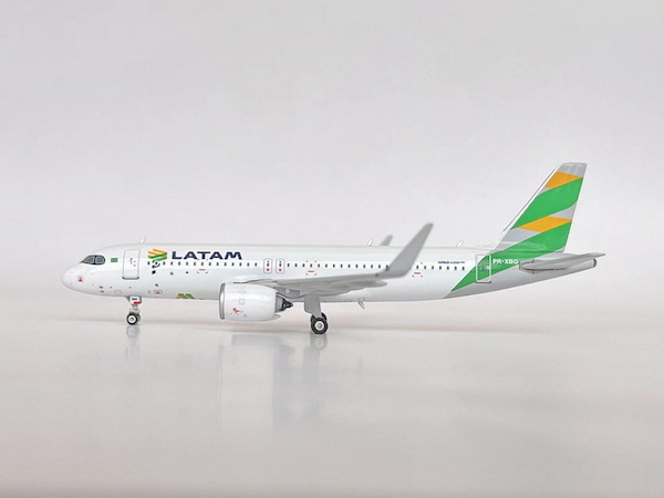 Airbus A320neo LATAM PR-XBG 11916