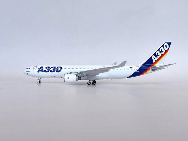 Airbus A330-200 House color F-WWKJ 11918