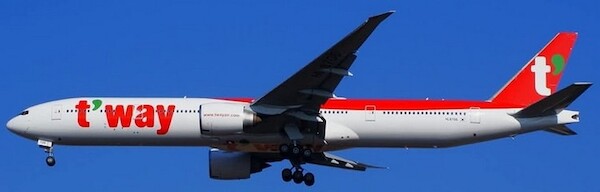 Boeing 777-300ER T’way Air HL8706 11990
