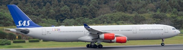Airbus A340-300 SAS Scandinavian Airlines OY-KBD  12001