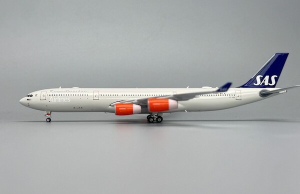 Airbus A340-300 SAS 1:400 スケール Phoenix-models 12001 Airbus A340-300 SAS Scandinavian Airlines OY