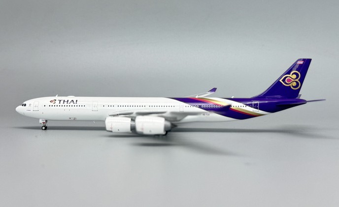 ジャンク エアバス A340-500 タイ国際航空 HS-TLA 1/200 ジャンク エアバス A340-500 タイ国際航空 HS-TLA 1/200 ジャンク