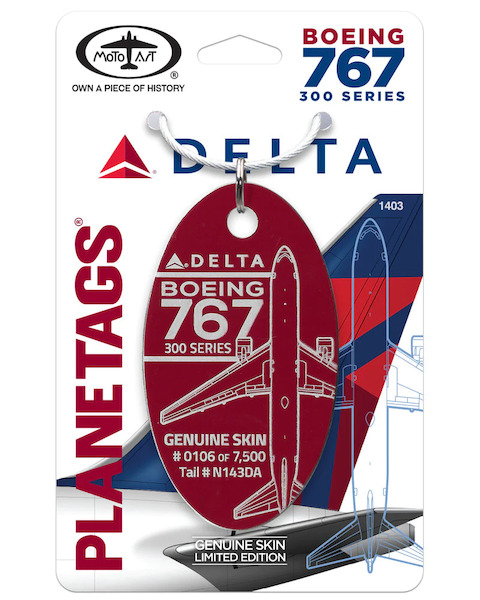 Keychain made of real aircraft skin: Boeing 767-332-Delta Airlines N143DA (Dark Red) N143DA DARKR