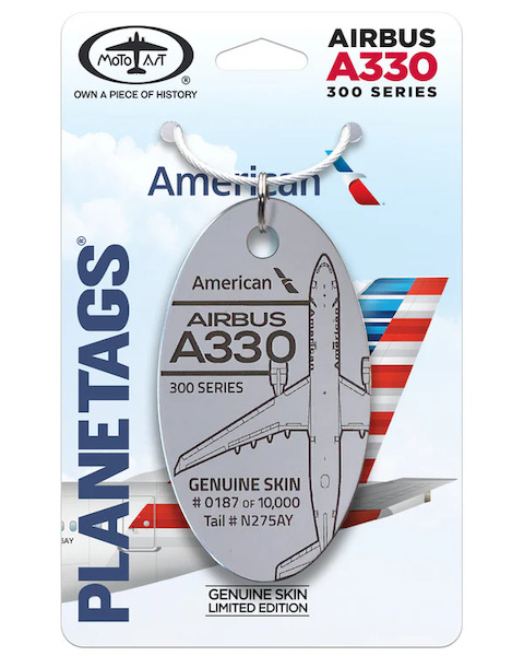Keychain made of: American Airlines Airbus A330 N275AY Gray  N275AY-G