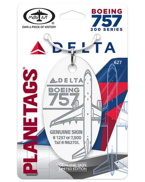 Keychain made of real aircraft skin: Boeing 757-200 Delta Air LInes N627DL (white)  N627DL WHITE