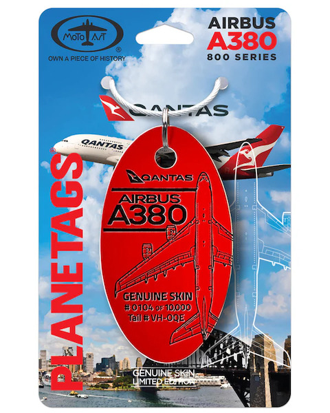 Keychain made of: Qantas A380 VH-OQE VH-OQE