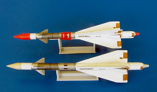Missile R-40R (AA6 Acrid) 2x for MiG25  AL4043
