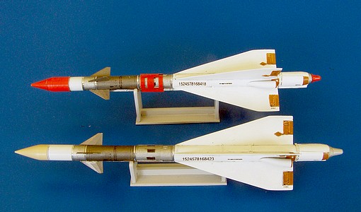 Missile R-40R (AA6 Acrid) 2x for MiG25 AL4043