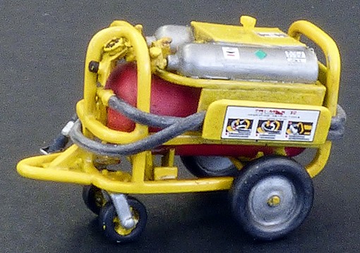 Tri Max Fire extinguisher  AL4067