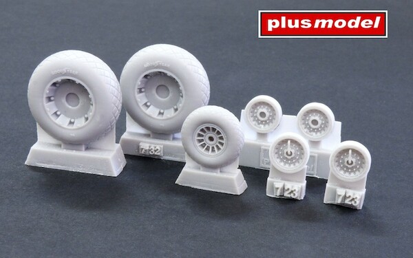 Wheels for PB4Y-2 Privateer - Diamond tread  AL7070