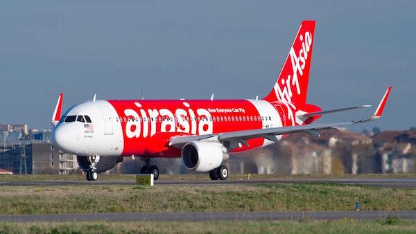 Airbus A320-200 (Air Asia .Com ) PPP144-047