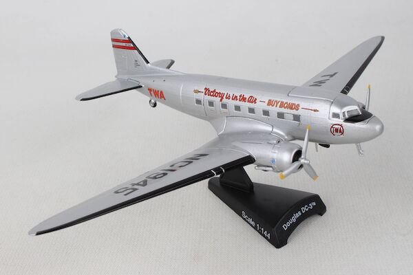 Douglas DC-3 TWA Trans World Airlines 'Victory is in the air - Buy bonds' NC1945  PS5559-4
