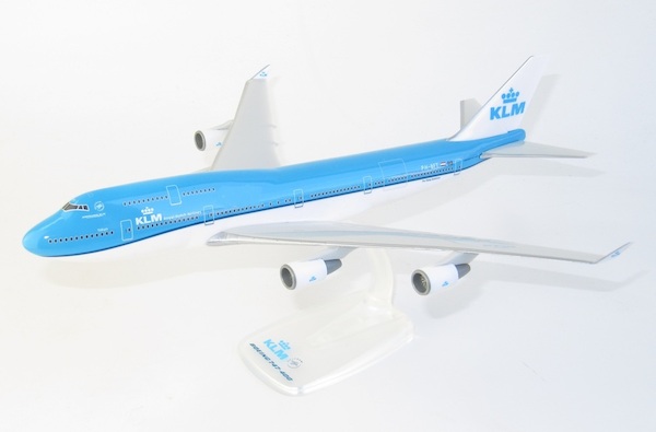 Boeing 747-400 KLM "City of Tokyo" PH-BFT  220273