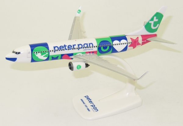 Boeing 737-800 Transavia "Peter Pan" PH-HSI 221195
