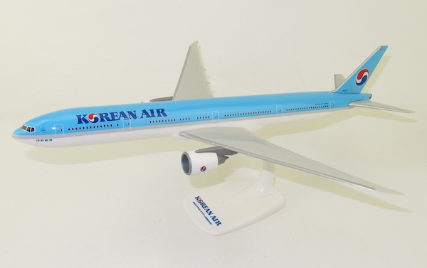 Boeing 777-300ER Korean Air HL8347 222123