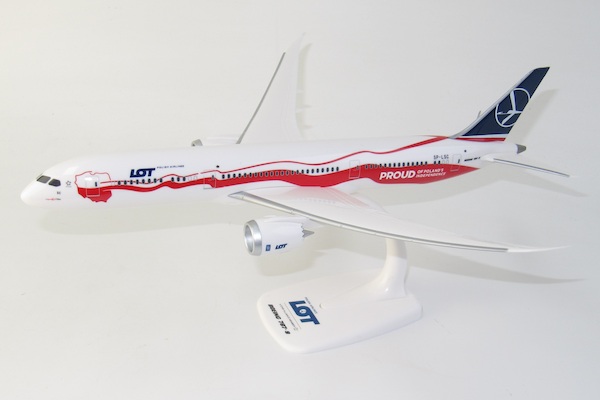 Boeing 787-9 Dreamliner LOT Polish "Proud of Poland's Independence" SP-LSC 222789