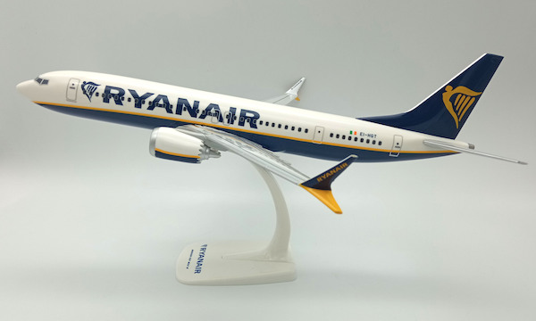 Boeing 737 MAX 8 Ryanair EI-HGT 222857