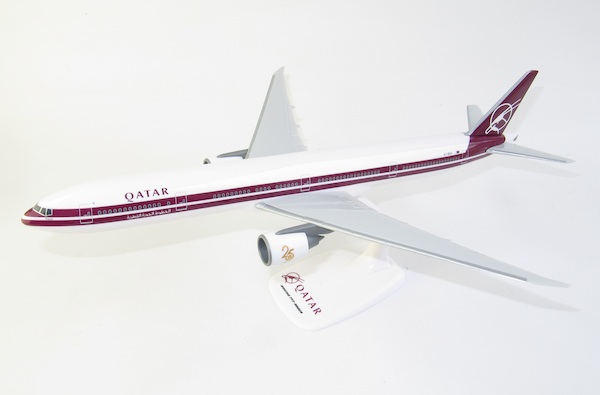 Boeing 777-300ER Qatar Airways "Retro" A7-BAC 222918
