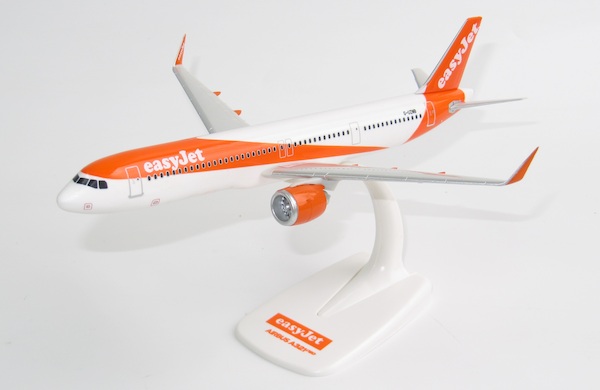 Airbus A321neo Easyjet G-UZMJ 222925