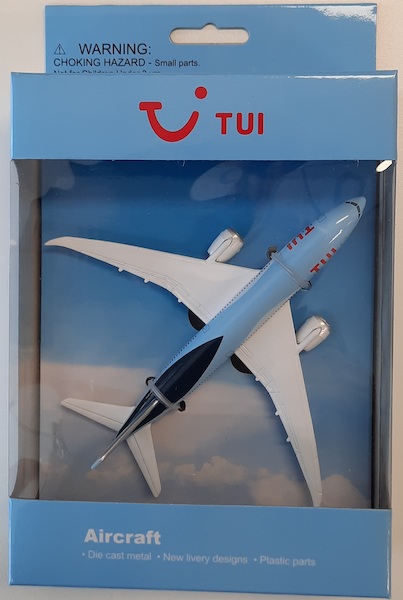 Single Plane: Boeing 787 Tui 223038