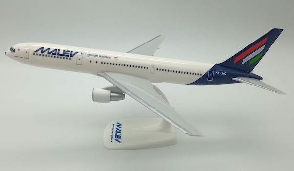 Boeing 767-300ER Malev Hungarian Airlines HA-LHC 223052