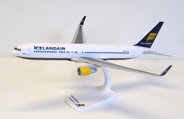 Boeing 767-300ER Icelandair TF-ISW 223960
