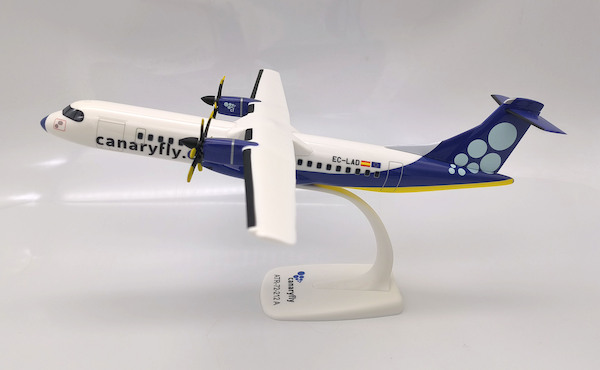 ATR72-212A Canaryfly EC-LAD  224356