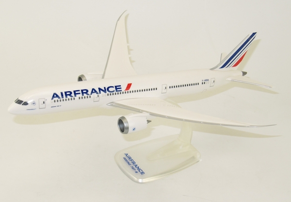 Boeing 787-9 Dreamliner Air France F-HRBA 704862