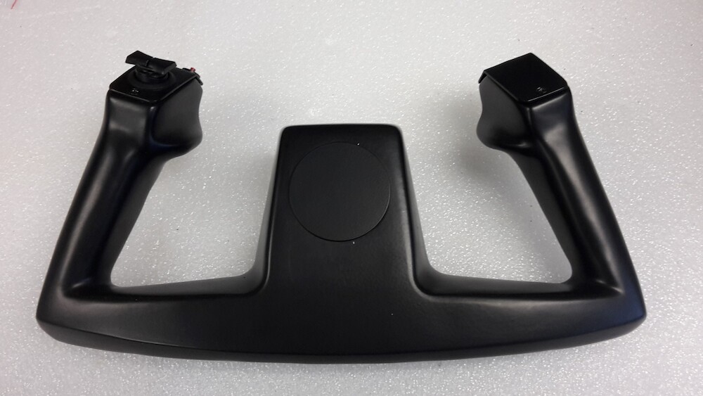 Cessna yoke only (fits desktop base, base NOT included)