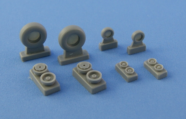 F111A/D/E/F Aardvark wheels NS72034