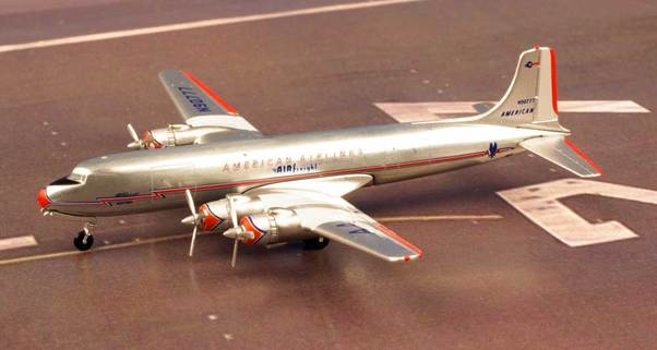 DC6 (American Airlines Airfreight) N90777 AC1356A