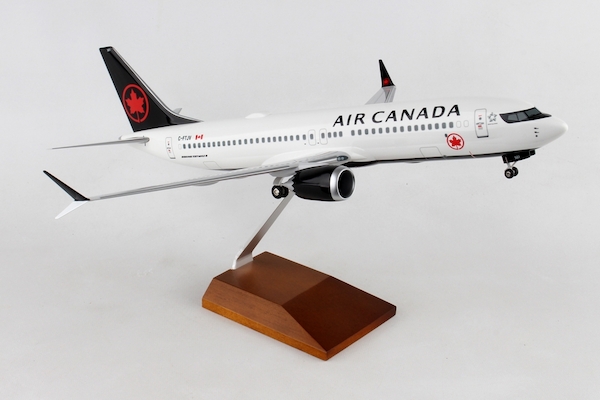 B737-MAX8 (Air Canada) C-FTJV W/Wood Stand & Gear SKR8279