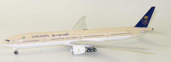 B777-300ER (Saudi Arabian Airlines) HZ-AK27 With Stand LIMITED 72 MODELS IF77730316B