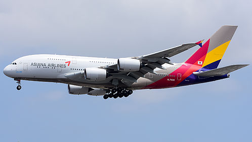 Airbus A380-841 Asiana Airlines HL7626 detachable magnetic undercarriage AV4143