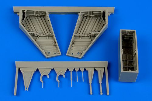 F101A/C Voodoo Wheel bay set (Kitty Hawk) 4646