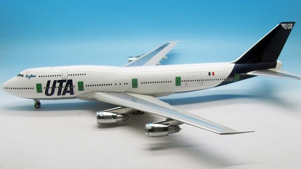 B747-300 (UTA