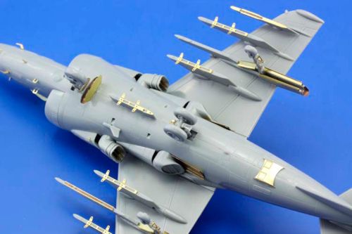 Detailset Harrier GR7/9 Self Adhesive (Airfix) E73-466