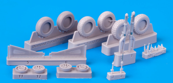 P51D Mustang landing gear (Eduard) Set 1 KLG4803EDU