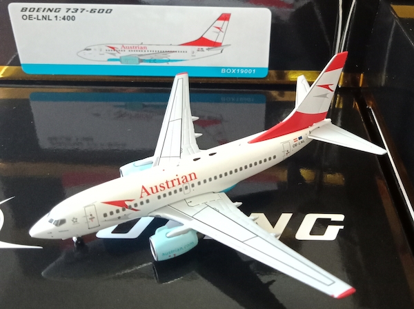 Boeing 737-600 (Austrian Airlines) OE-LNL PMOE-LNL