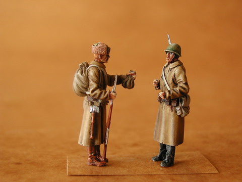 Russian Infantry WW2 (2 figures) F48064