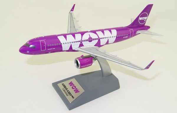 TF-NEO WITH STAND Details about   JFOX JFA320006 1/200 WOW AIR AIRBUS A320NEO REG 
