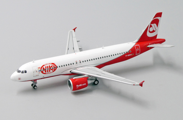 Airbus A320 Niki D-ABHH LH4097