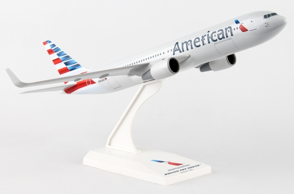 B767-300 (American) N383AN SKR786