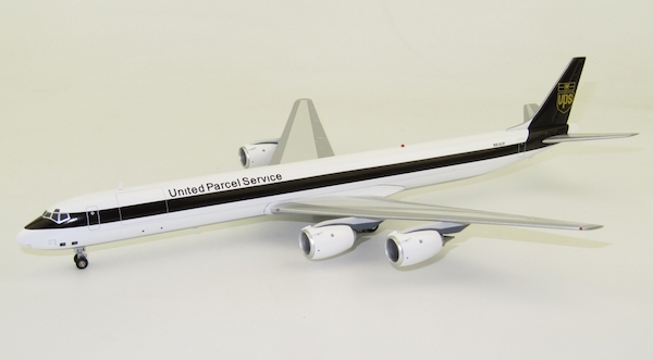 Douglas DC8-73 UPS N814UP With Stand B-DC873-1117
