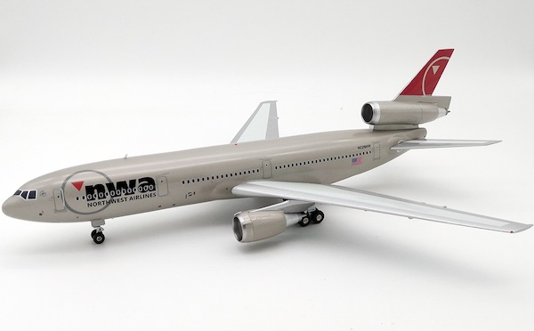 DC10-30 (Northwest Airlines) N226NW With Stand IFDC10NW0219